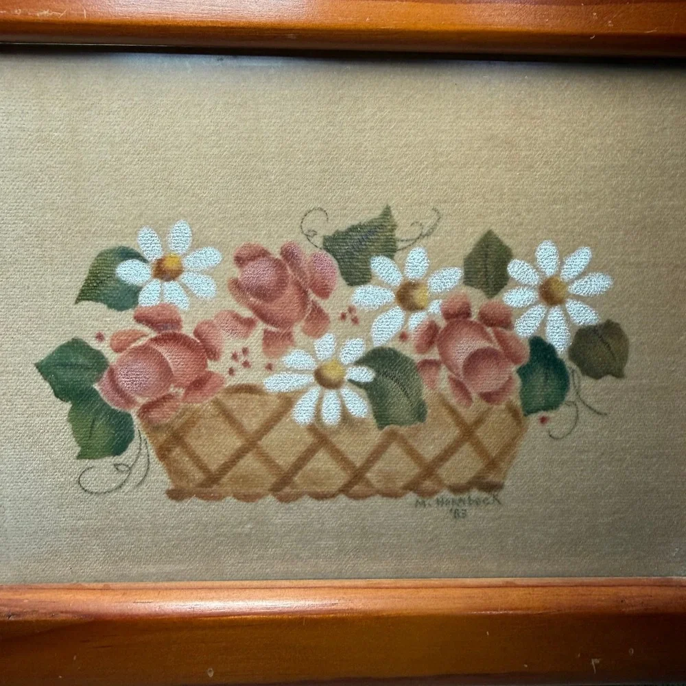 N/A charming vintage
